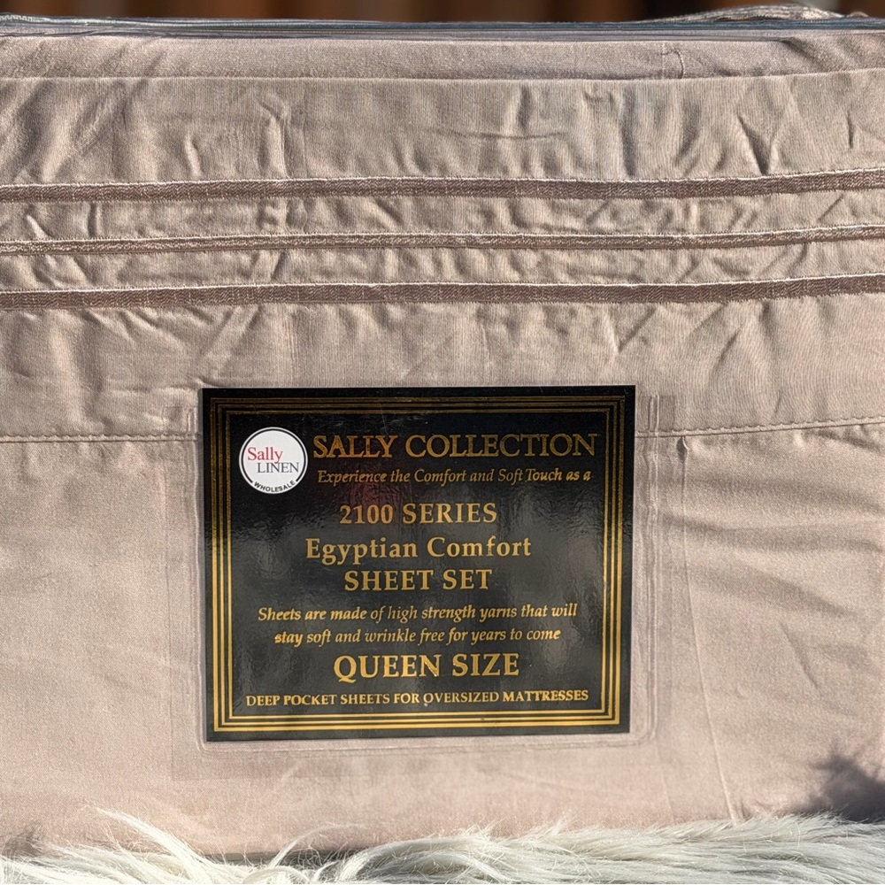 New Queen size bed sheet set ,4PCS, deep pocket,Beige color Egyptian Comfort